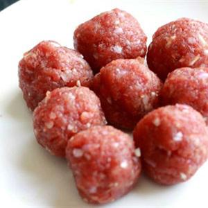 Cách làm canh bông cải thịt bò viên