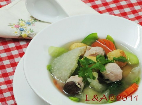 Canh bóng nấu thả