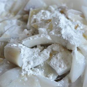 Cách làm canh chua chả mực