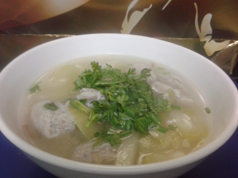 Canh cà chua thịt bò