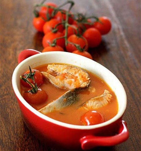 Canh cá kiểu Thái