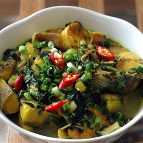 Cách làm canh cá lóc nấu chuối