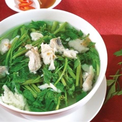 Cách làm canh cá lóc rau cần nước