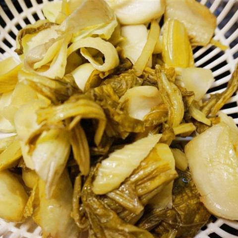 Cách làm canh cá nấu dưa chua