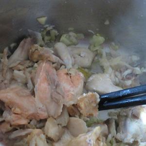 Cách làm canh cá nấu thì là