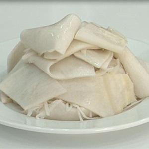 Canh cá rau muống