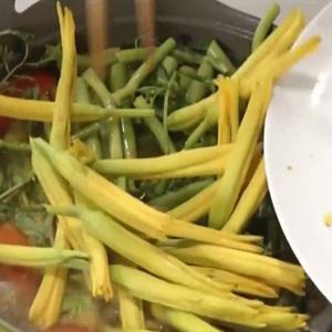 Cách làm canh cá rô rau nhút