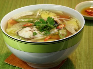 Canh cá sa-ba