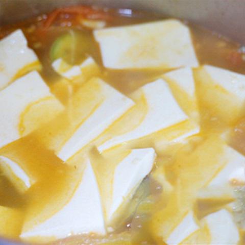 Cách làm canh cà tím đậu hũ
