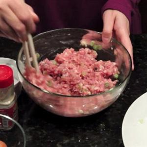 Cách làm canh cải thảo thịt viên