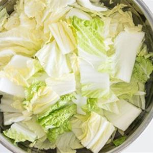 Cách làm canh cải thảo thịt viên