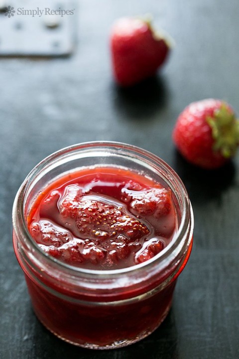 Canh chua cá kèo lá giang