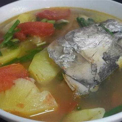 Cách làm canh chua cá thu