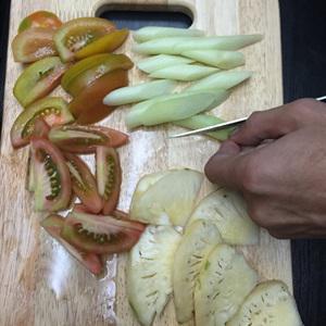 Cách làm canh chua đậu hũ chay