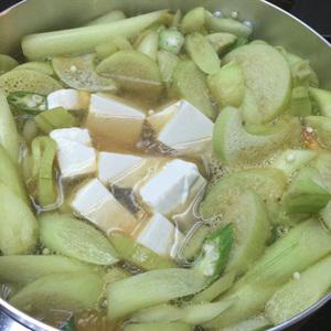 Cách làm canh chua đậu hũ chay