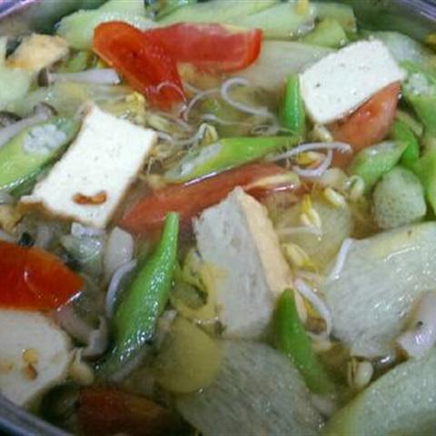 Cách làm canh chua nấu chay