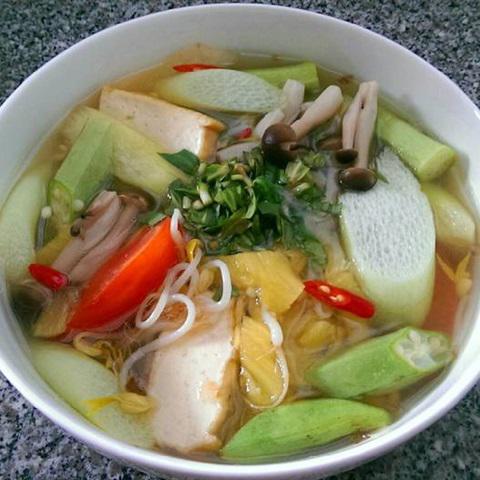 Cách làm canh chua nấu chay