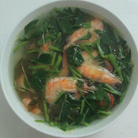 Cách làm canh chua rau muống nấu tôm