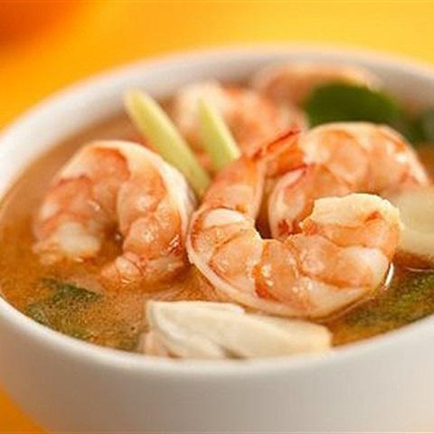 Cách làm canh chua tôm kiểu Thái