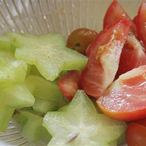 Cách nấu canh chua tôm nấu khế