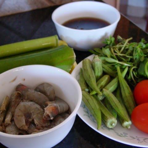 Cách làm canh chua tôm