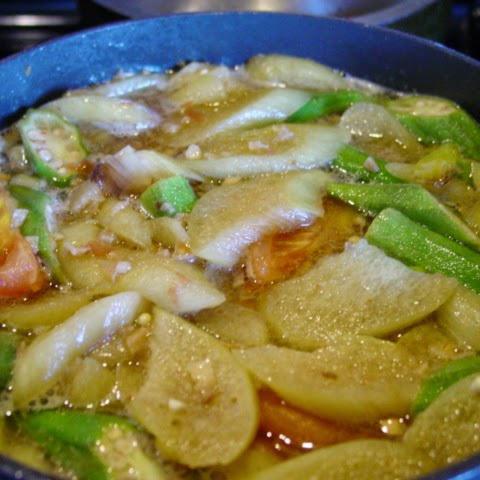 Cách làm canh chua tôm