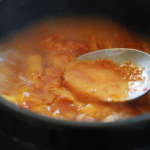 Cách làm canh đậu hũ kim chi