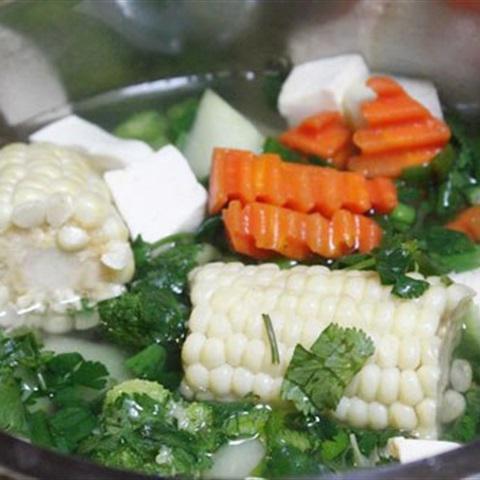 Cách làm canh đậu hũ nấu rau củ