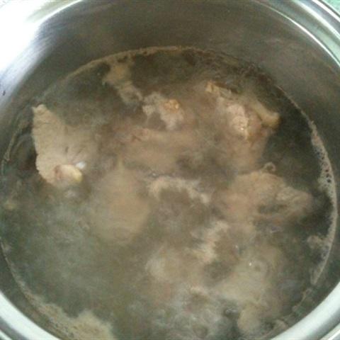 Cách làm canh đu đủ hầm xương