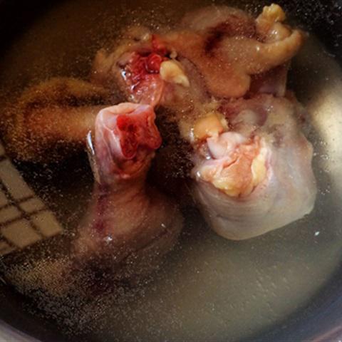 Cách làm canh đu đủ thịt gà