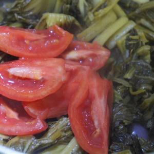 Cách làm canh dưa chua nấu sườn