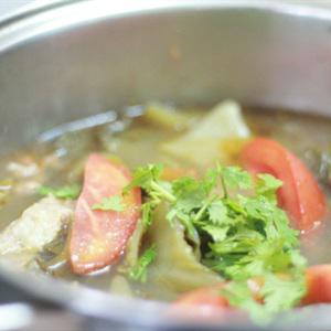 Cách làm canh dưa nấu sườn