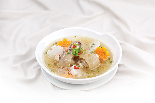 Canh đuôi bò củ cải