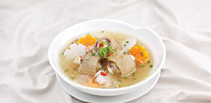 Canh đuôi bò củ cải