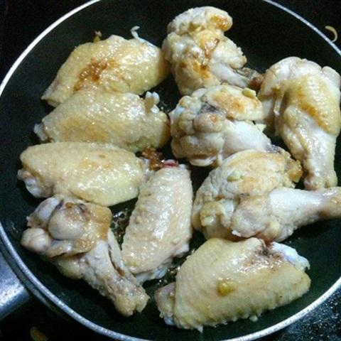 Cách làm cánh gà chiên Coca