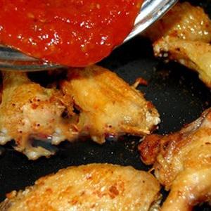 Cách làm cánh gà chiên giòn sốt cà