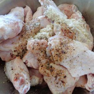 Cách làm cánh gà chiên sốt cà chua