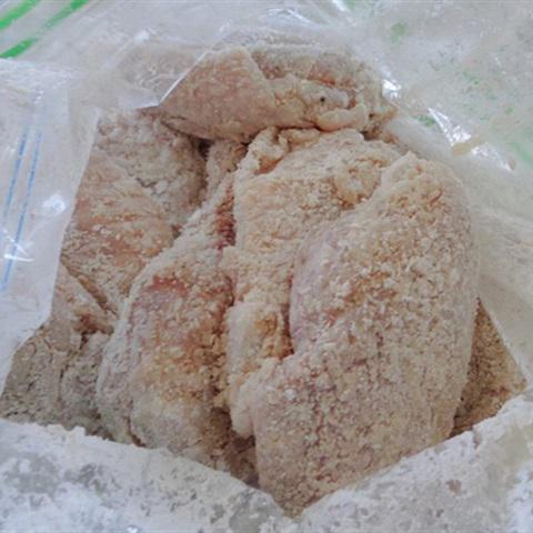 Cách làm cánh gà chiên sốt cà chua