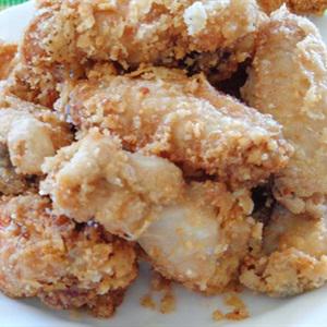 Cách làm cánh gà chiên sốt cà chua