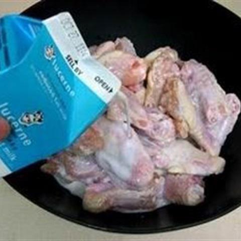 Cách làm cánh gà chiên sữa