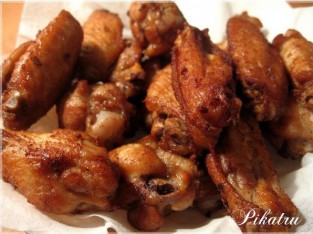 Cánh gà chiên xì dầu