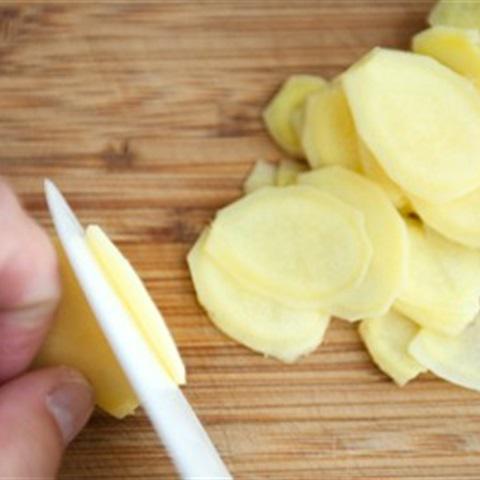 Cách làm canh gà hầm bí đao