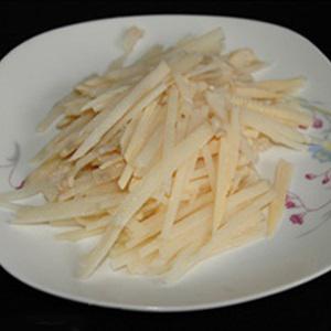 Cách làm cánh gà hấp măng