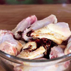 Cách làm cánh gà kho coca-cola