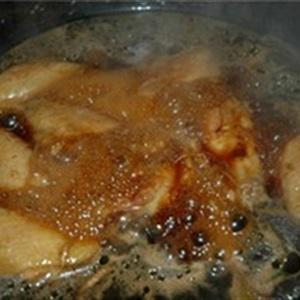 Cách làm cánh gà kho Coca