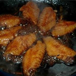 Cách làm cánh gà kho Coca