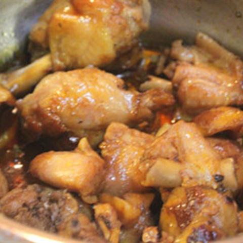 Cách làm cánh gà kho hạt dẻ