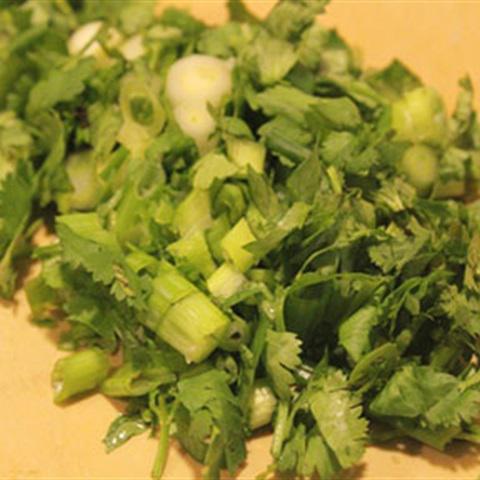 Cách làm canh gà kiểu Thái