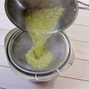 Cách làm canh gà kiểu Thái