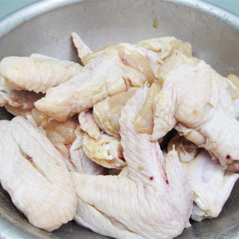 Cách làm cánh gà nướng bơ tỏi